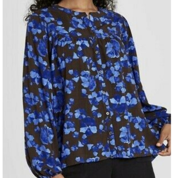 *NEW! Women’s Blue Brown Floral Long Sleeve Button Front Top Sz Small - Picture 2 of 6